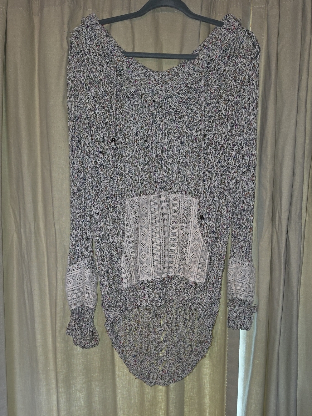 POL Multicolor Knit V-Neck Hooded Hoodie Sweater with White Lace Pocket
